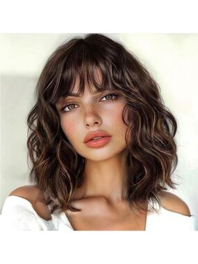 Women's Wavy Shoulder-Length Hairstyle in Dark Brown with Subtle Highlights